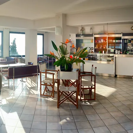 Sant'anna Appart hôtel 3*