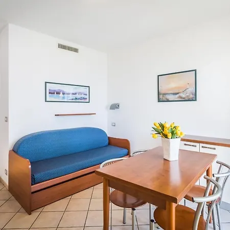 Residence Sant'Anna Aparthotel Pietra Ligure