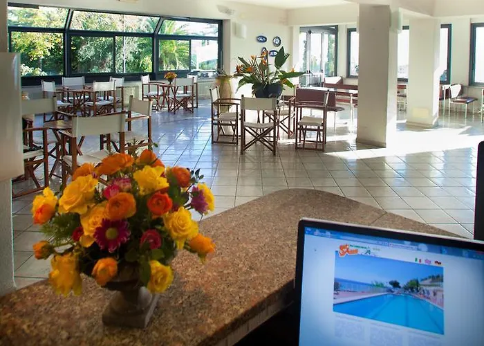 Residence Sant'Anna Apart Otel Pietra Ligure