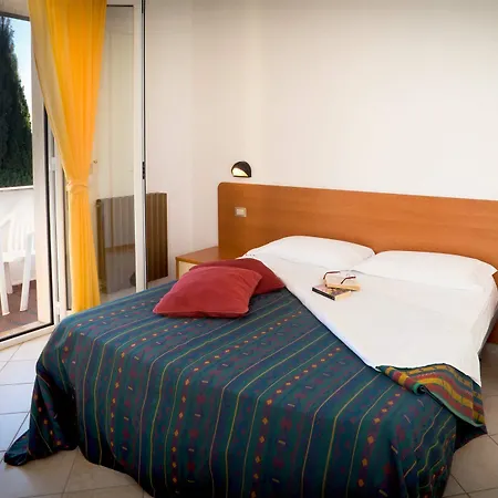 Sant'anna Hotel apartamentowy Pietra Ligure