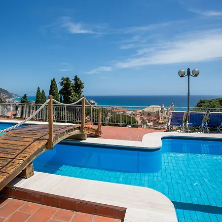 Sant'anna 3* Pietra Ligure