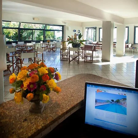 Sant'anna Hotel apartamentowy Pietra Ligure