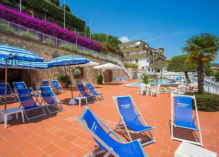 Sant'anna Appart hôtel 3*