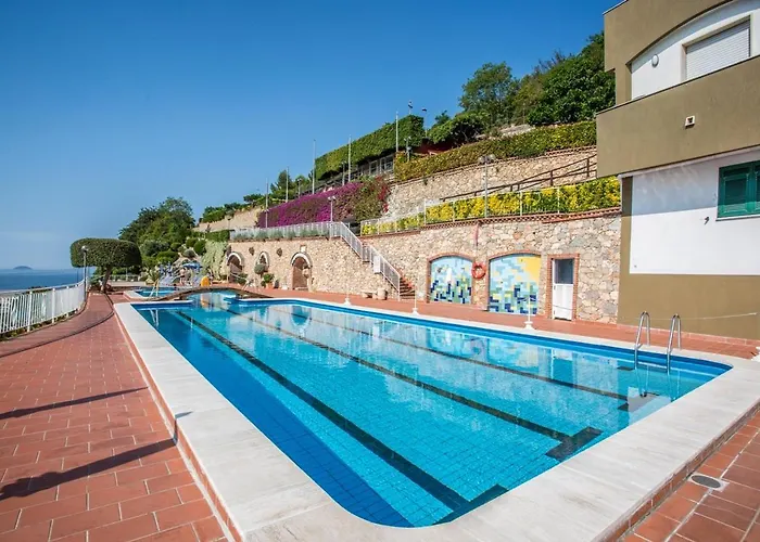 Sant'anna Appart hôtel 3*